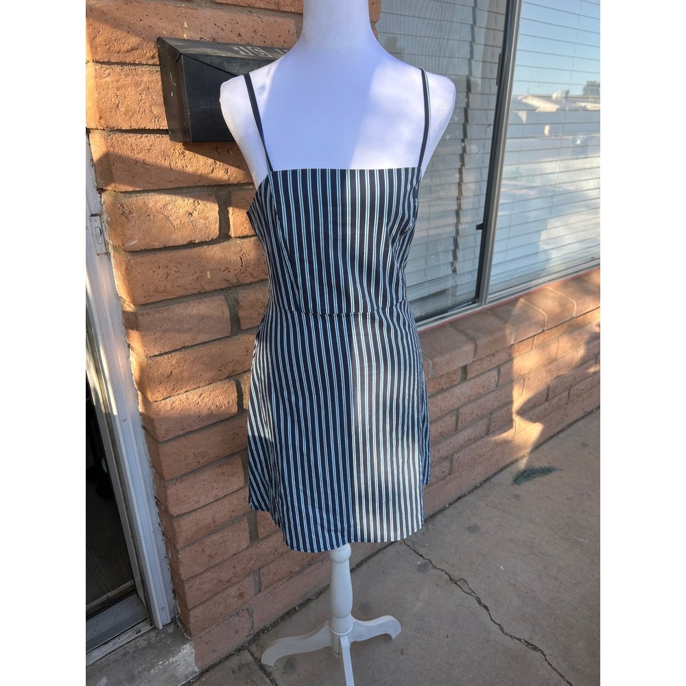 Kimchi Blue Y2k Striped‎ Mini Dress Navy Blue White Square Neck M Coquette Party